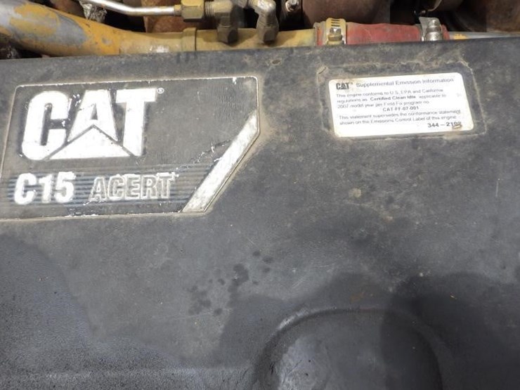 2008-peterbilt-389-image-18