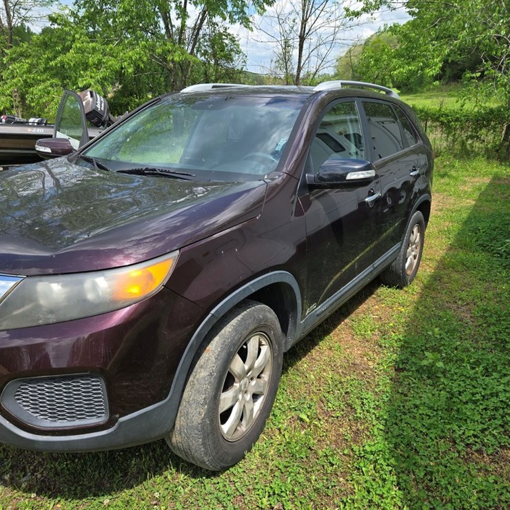 2011 KIA SORENTO