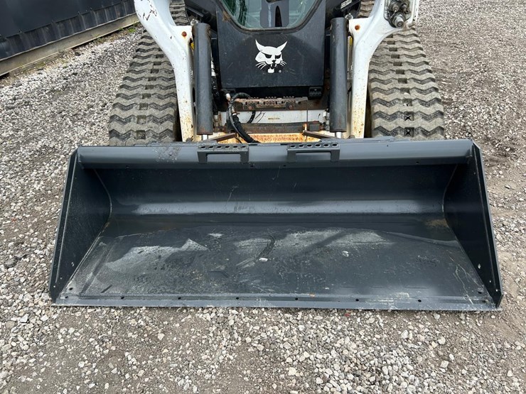 2020-bobcat-t76-image-9