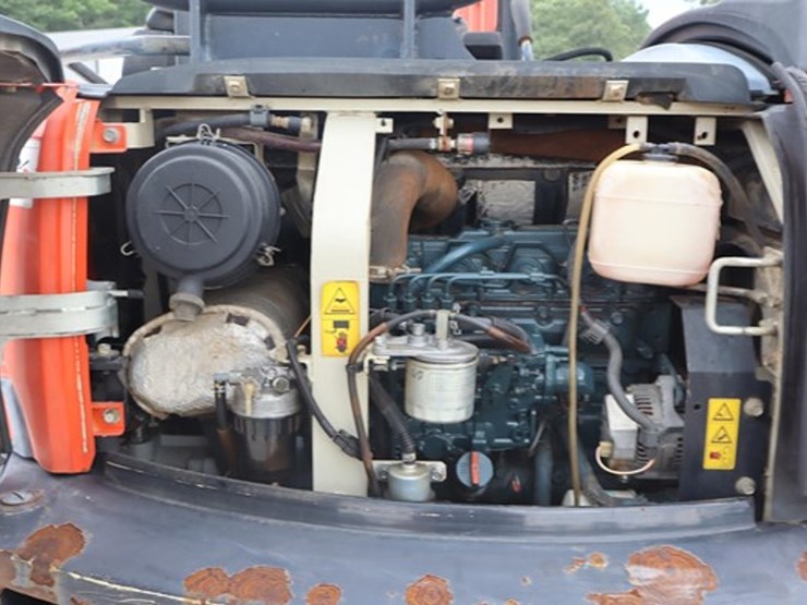 2012-kubota-kx057-4-image-18