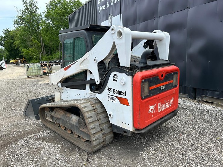 2019-bobcat-t770-image-2