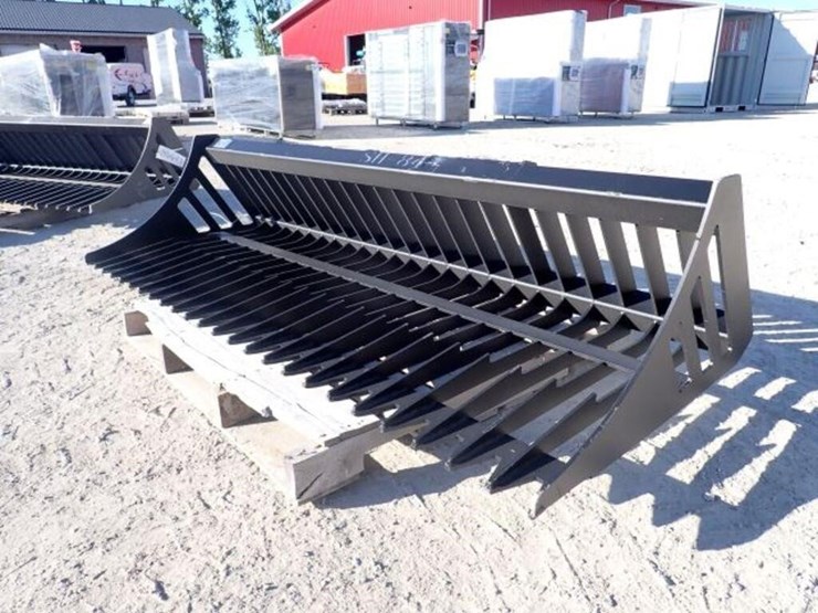 unused-greatbear-84-in.-skid-steer-rock-bucket-image-9