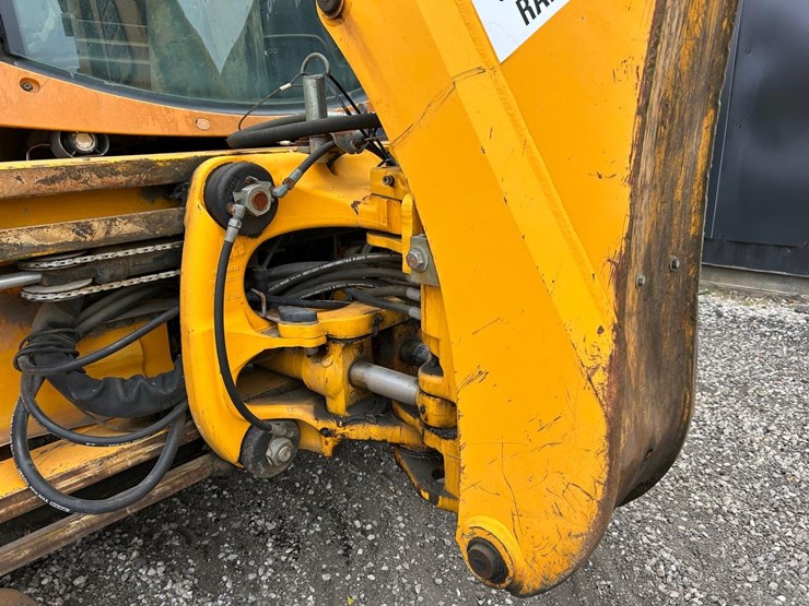 jcb-214-image-17