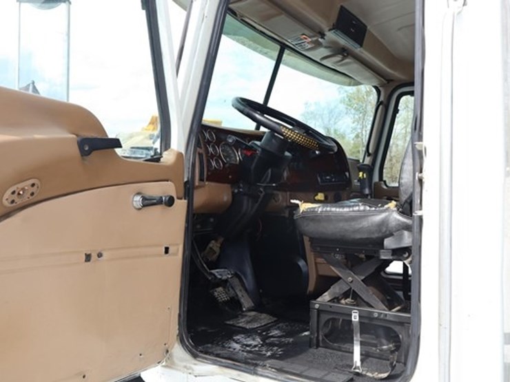 #521-•-2007-mack-cv713-tandem-axle-dump-truck-image-34
