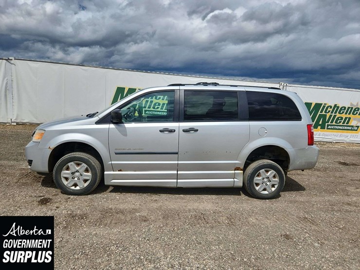 2009-dodge-grand-caravan-se-image-6