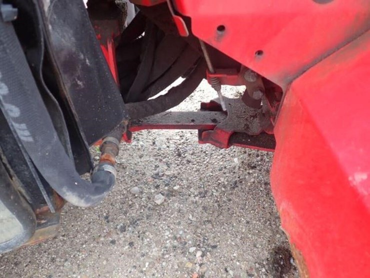 2014-ventrac-4200-image-33