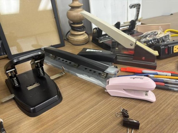 office-supplies-image-4