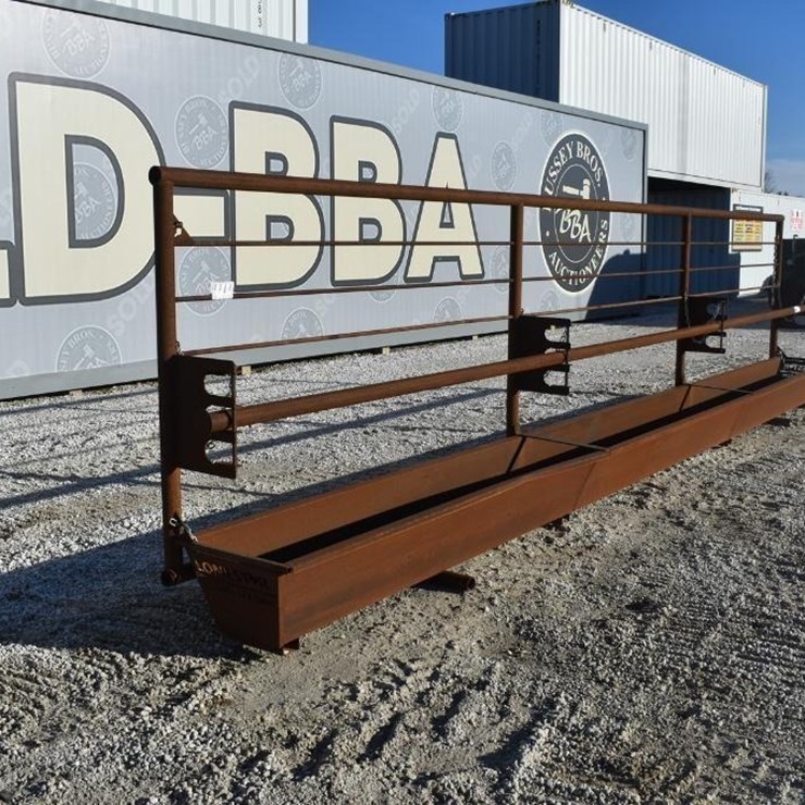 LONE STAR CATTLE FEEDER 24FT LONG 5157