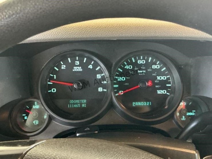 2013-chevrolet-silverado-1500-image-18