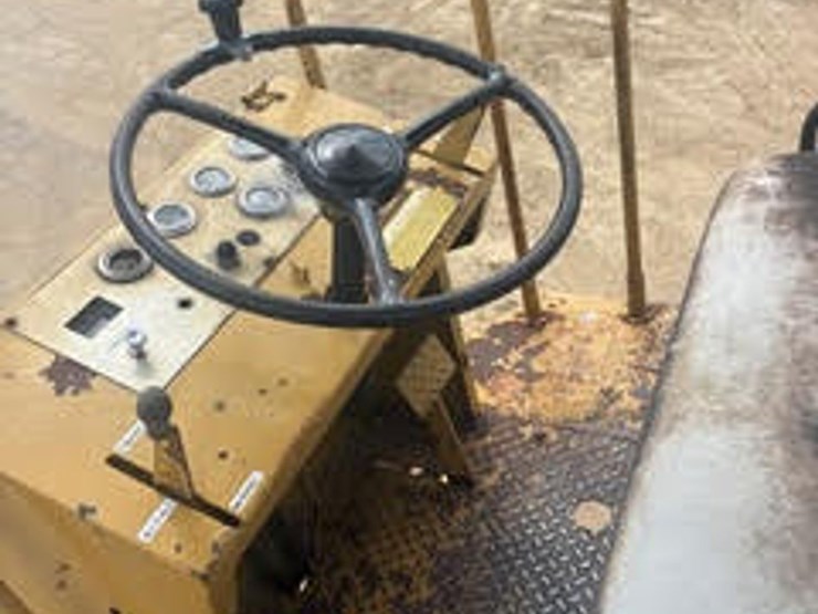 1986-caterpillar-cs-431b-image-6
