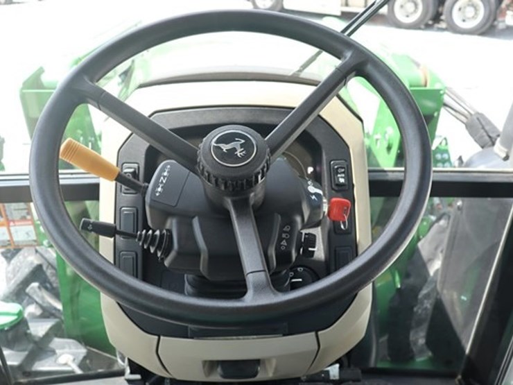 2022-john-deere-5090e-image-27