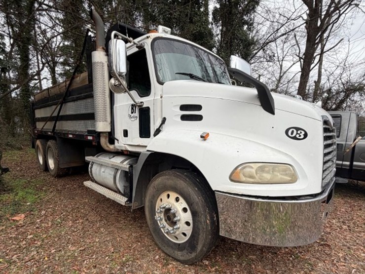 #522-•-2007-mack-cxp613-tandem-axle-dump-truck---charlotte,-nc-image-3