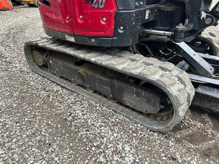 2021-yanmar-sv40-image-11