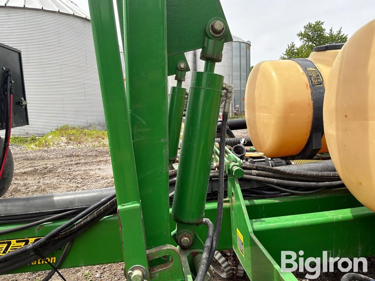 john-deere-1770-image-18