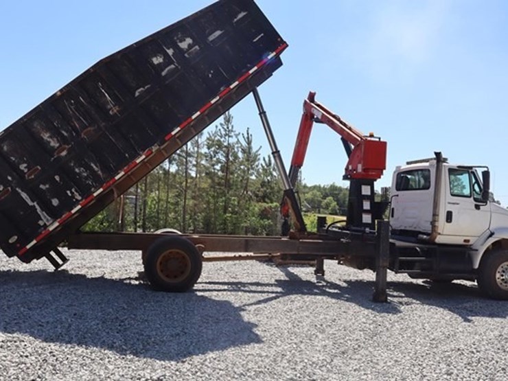 2010-international-transtar-8000-image-6