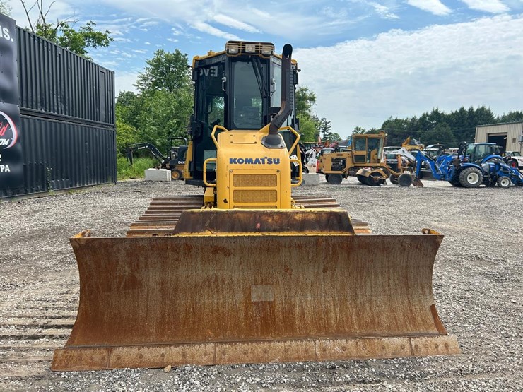 2016-komatsu-d39pxi-24-image-7