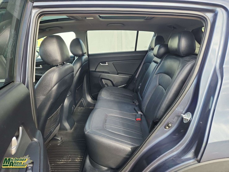 2012-kia-sportage-image-15
