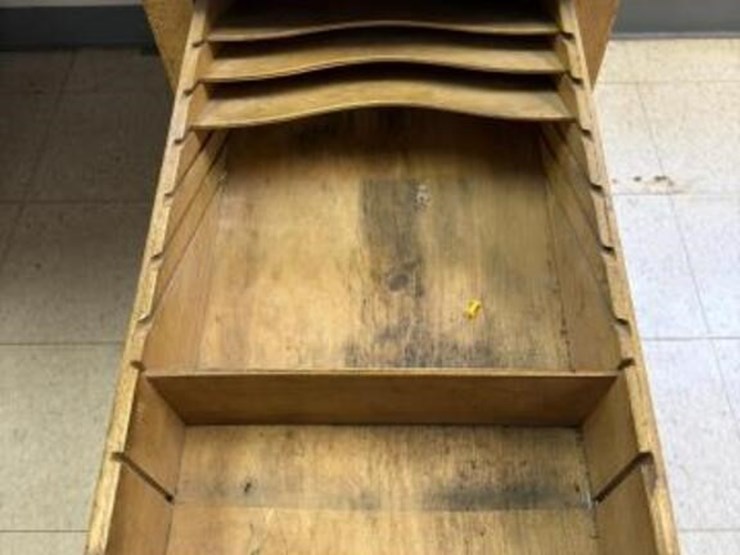 6-drawer-wood-desk-image-7