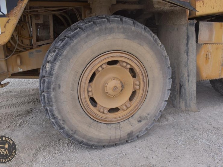 1994-caterpillar-769c-image-11
