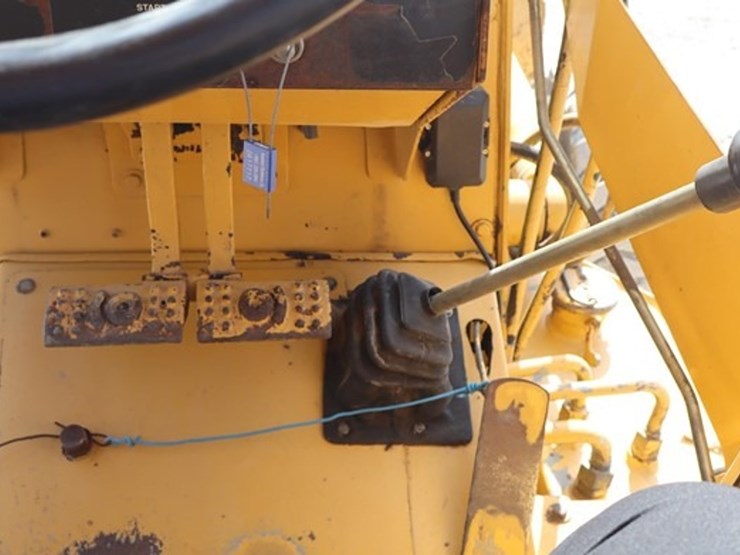 2005-deere-210le-image-21