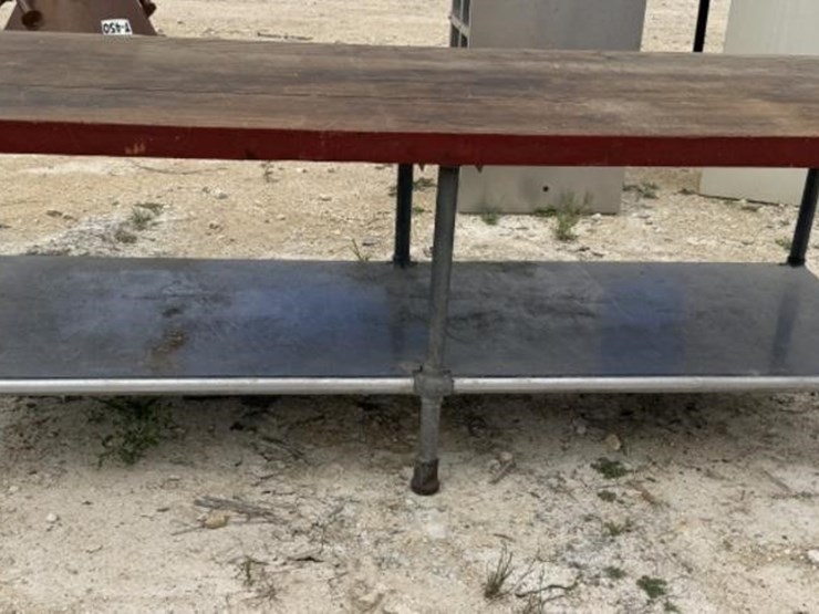 l3---shop-table-image-1