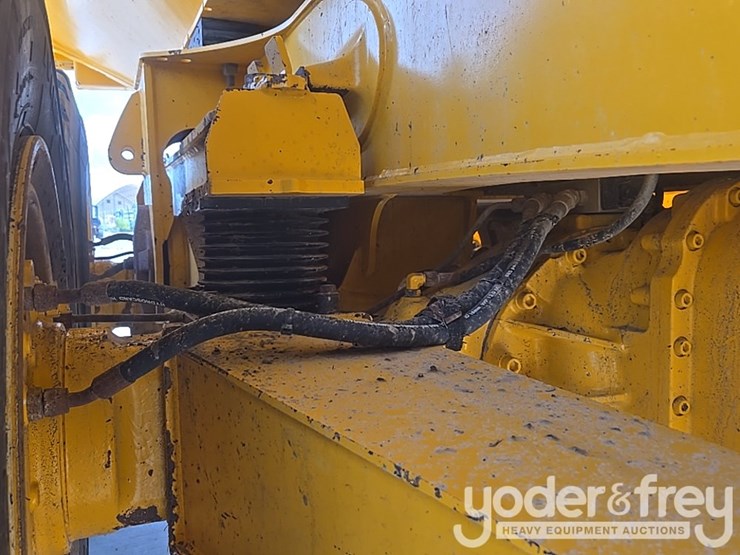 2020-volvo-a25g-image-25