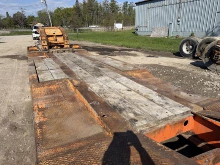 2010-eager-beaver-50gsl/3-50-ton-quad/a-lowboy-112-image-9