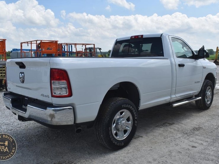 2022-ram-3500-hd-image-6