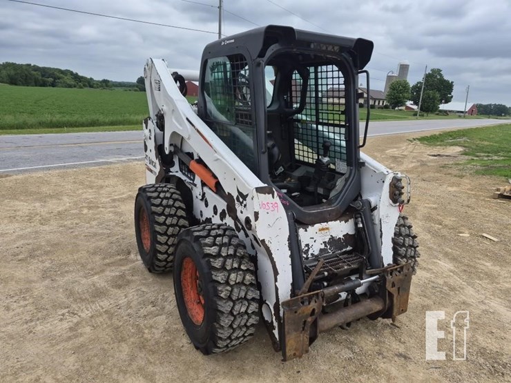 2011-bobcat-s750-image-8