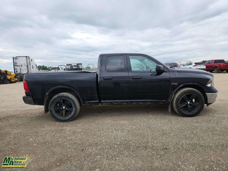 2014-dodge-1500-image-9