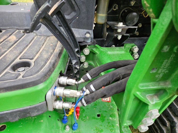 john-deere-1025r-image-26