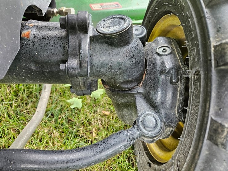john-deere-1025r-image-14