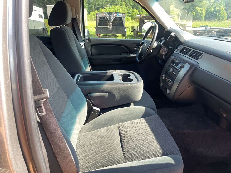 2007-chevrolet-avalanche-ls-image-18