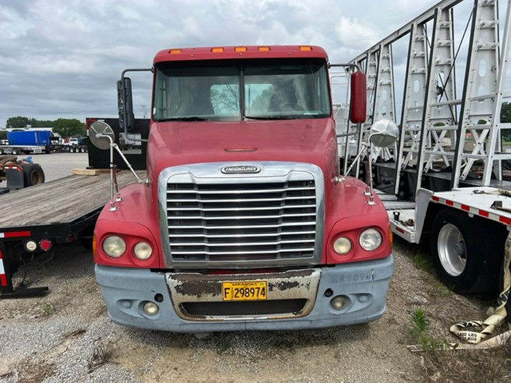 #544-•-2009-freightliner---non-running---osceola,-ar-image-3