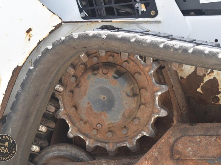 2019-bobcat-t595-image-41