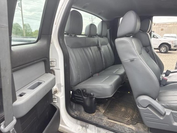 2011-ford-f150-xl-image-15