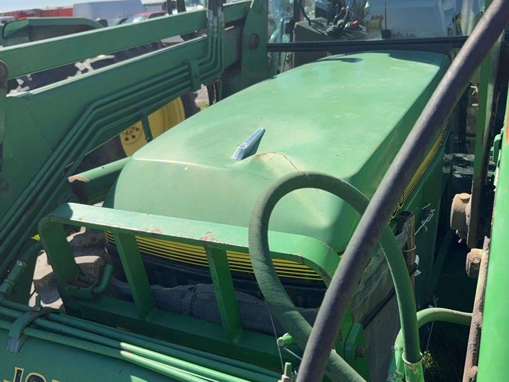 1997-john-deere-6400-image-27