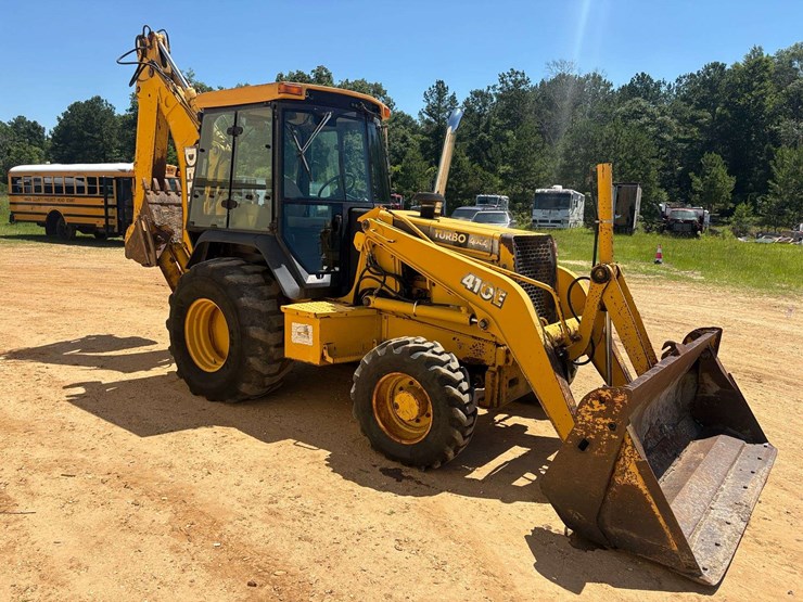 deere-410e-image-4