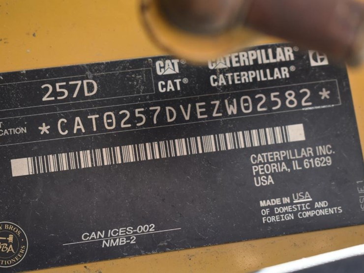 2018-caterpillar-257d-image-43
