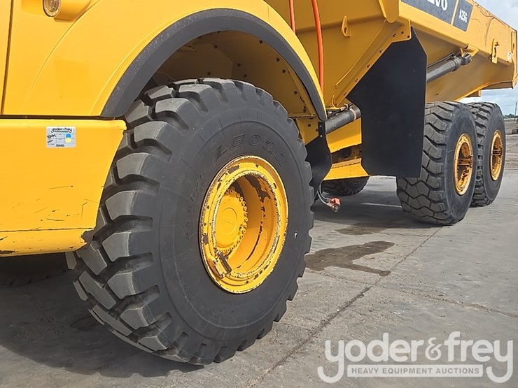 2020-volvo-a25g-image-9