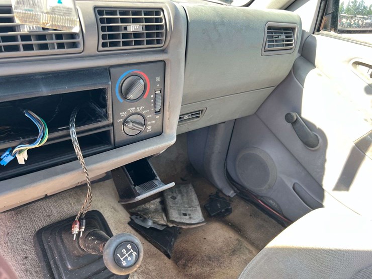 1995-chevrolet-s10-image-30
