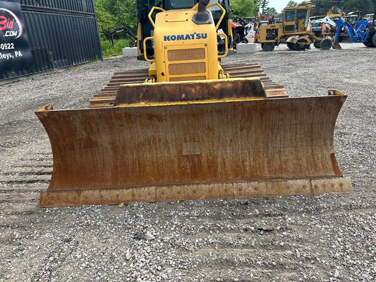 2016-komatsu-d39pxi-24-image-9