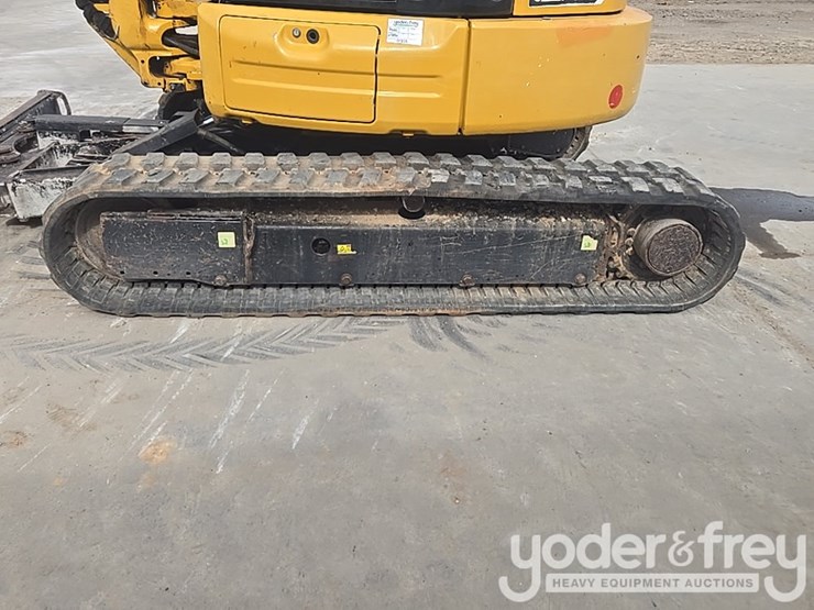 2016-cat-304e2-image-9