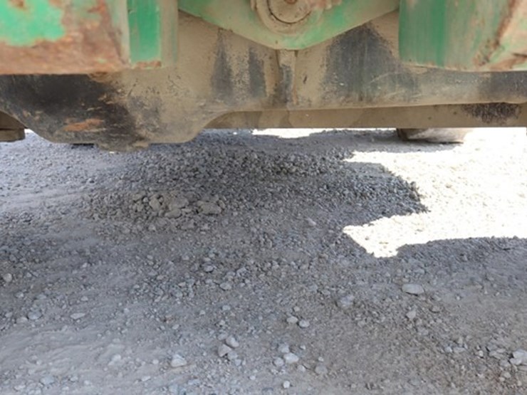 2014-jcb-520-50-image-16