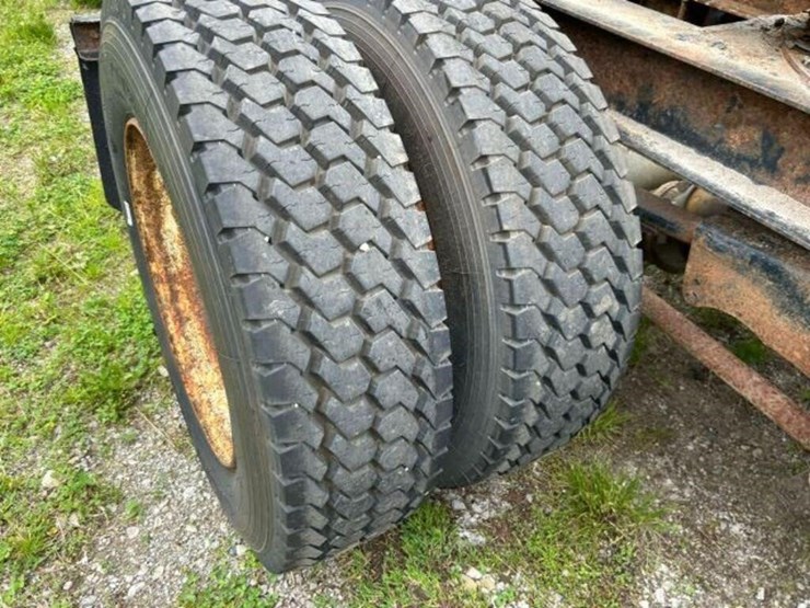 2012-capital-27-ft-t/a-rolloff-pup-trailer-2c9tlr5-image-55