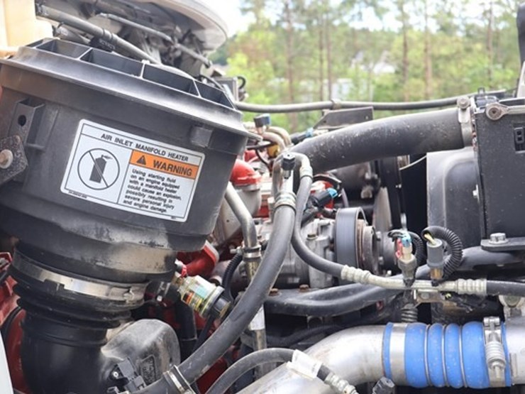 #443-•-2016-freightliner-m2-grapple-truck-image-28