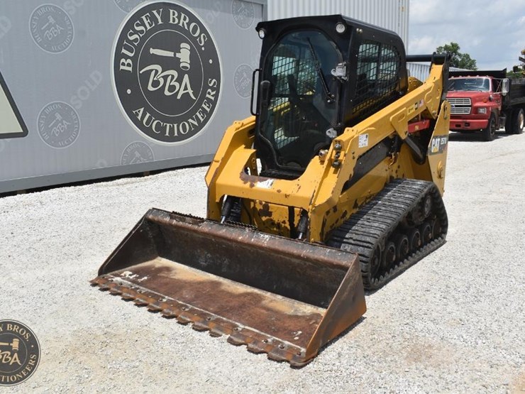 2018-caterpillar-257d-image-1