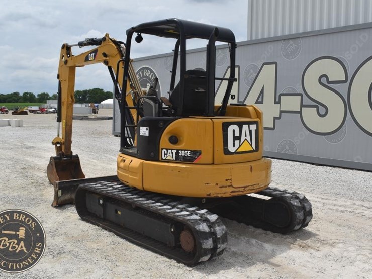 2019-caterpillar-305e2-cr-image-3