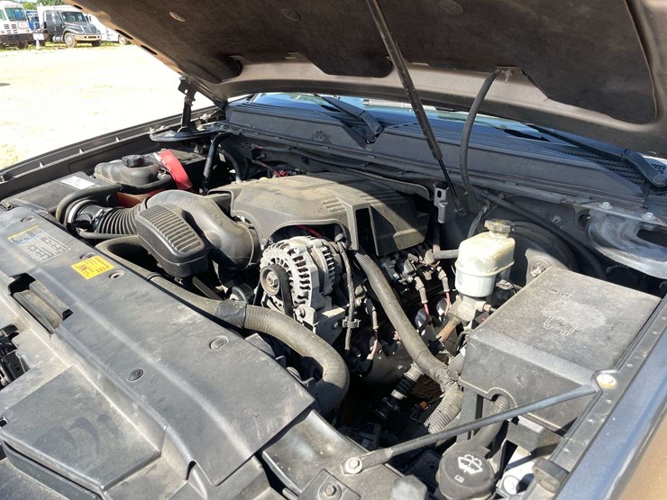 2007-chevrolet-avalanche-ls-image-7