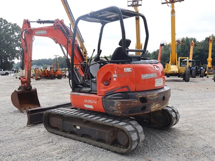 kubota-kx057-4-image-2